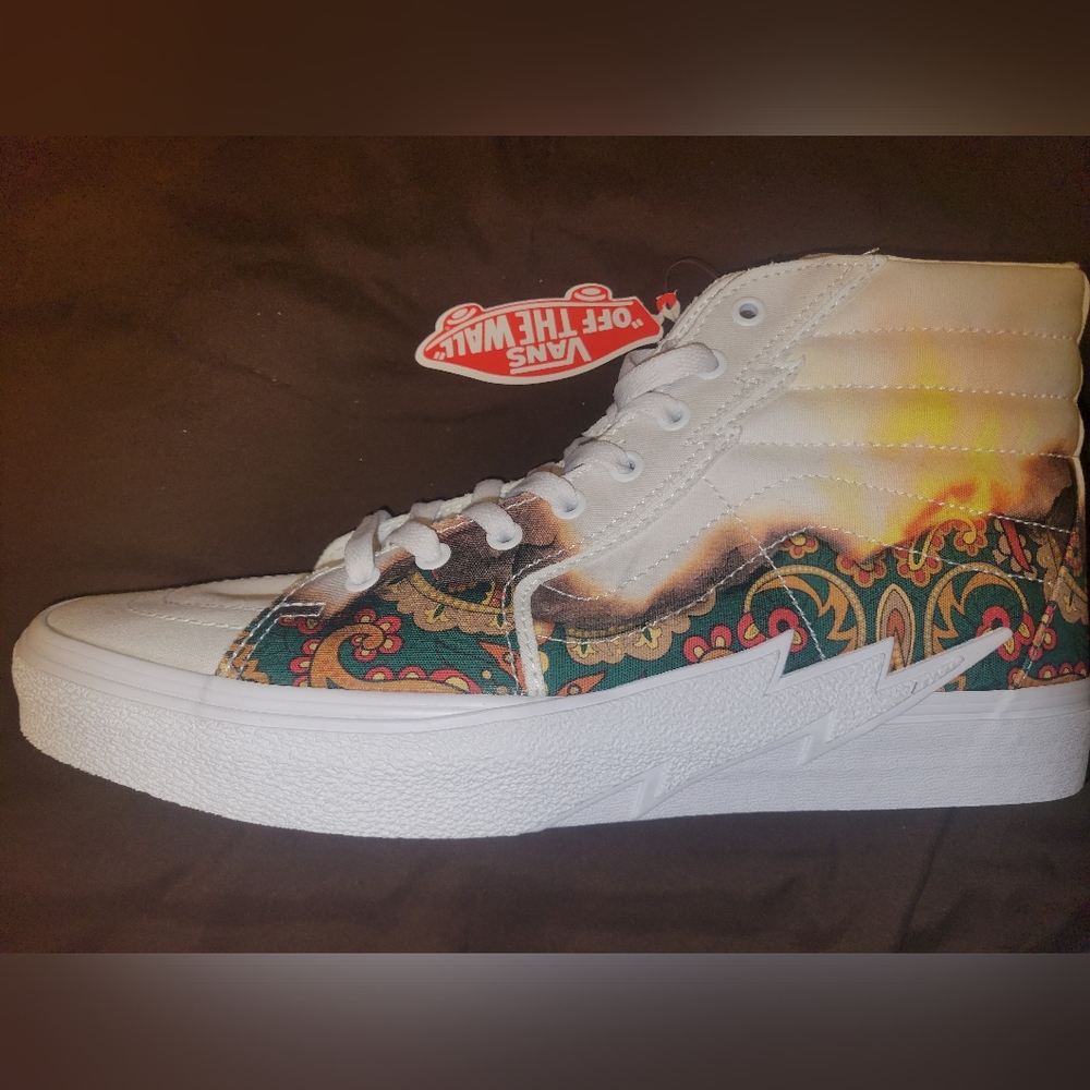 🔥VANS "Who Burned Grandma's Couch?" RARE